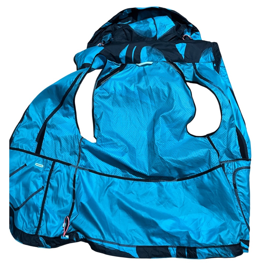 Lululemon vest size 4 - Picture 5 of 8